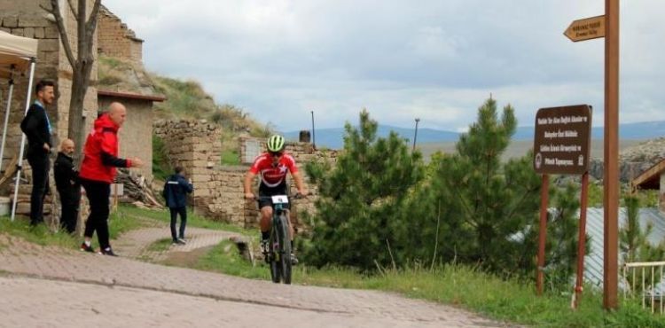 Uluslararası Koramaz Vadisi MTB Cup başladı
