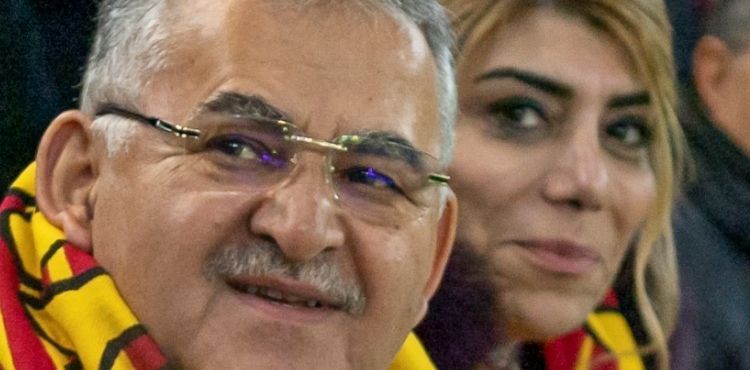 BAŞKAN BÜYÜKKILIÇ’TAN, FİNALE ÇIKAN ŞEHRİN TAKIMI Y.KAYSERİSPOR’A TEBRİK