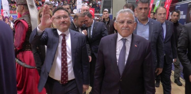 Kayseri’de 19 Mayıs coşkuyla kutlandı