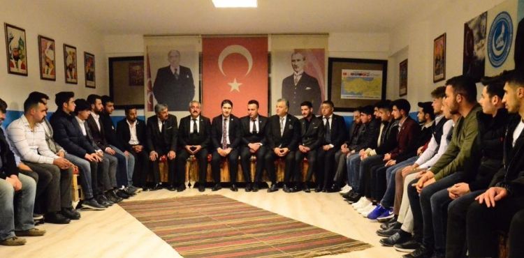 Özdemir, Ankara-Kayseri arasında köprü oldu