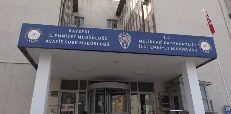 Aranan şahıslar yakalandı