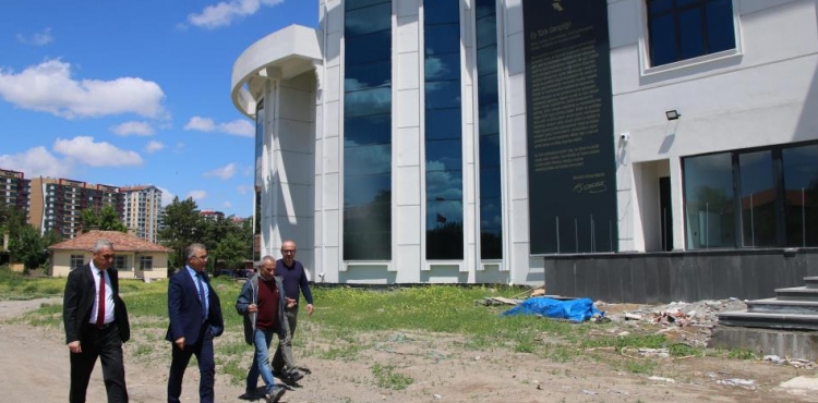 Trkiyenin en modern Bilim ve Sanat Merkezi eitime hazr