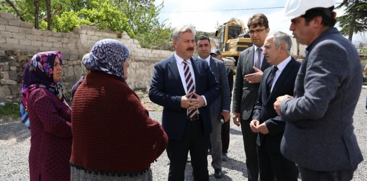 MELİKGAZİ KENTSEL DÖNÜŞÜMDE , REFERANS VE ÖRNEK ÇALIŞMALAR...