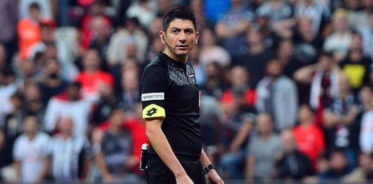 Kayserispor maçlarında 20 hakem düdük çaldı