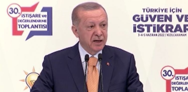 Cumhurbaşkanı Erdoğan: 'Güvenlik endişelerini yeni harekatlarla gidereceğiz'