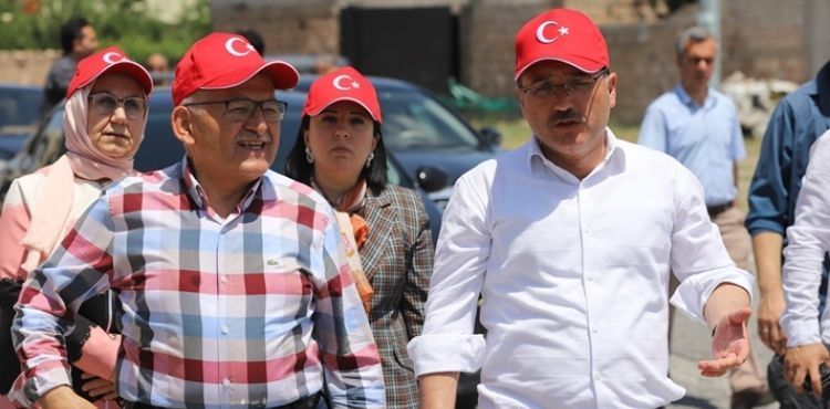 Vali Çiçek Ve Başkan Büyükkılıç’tan “Koramaz” Çıkarması