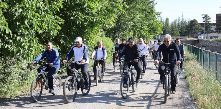 YAHYALI’DA SAĞLIKLI YAŞAM İÇİN PEDAL ÇEVİRDİLER