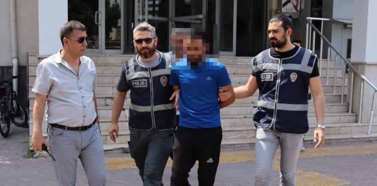 Aranan şahsı havalandırma boşluğunda yakalayan polis: