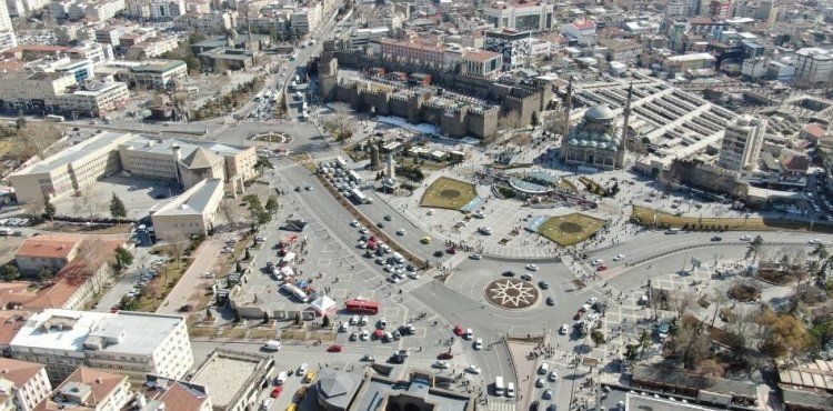 Medeniyetlere ev sahipliği yapan meydan