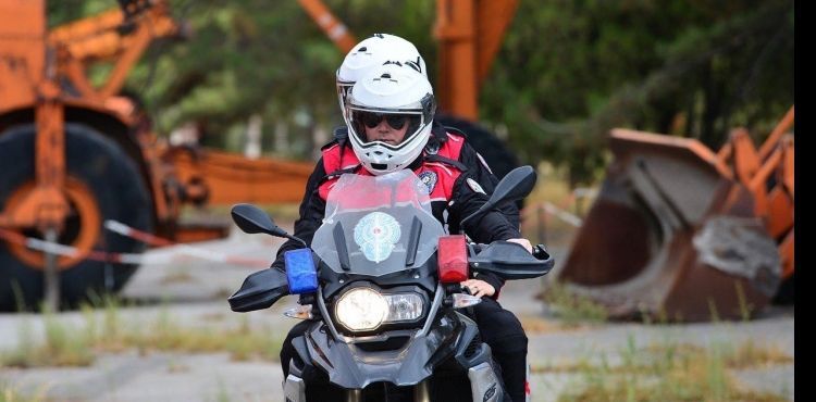 Başkasının evini kiraya çıkarıp kapora aldı