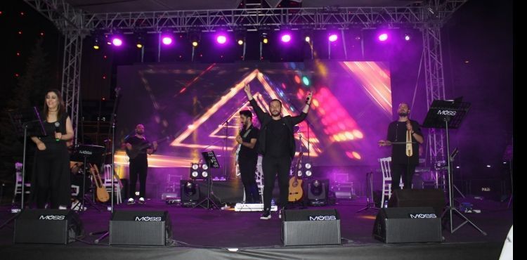 Yaza Merhaba Gençlik Festivali'nde İmera sahne aldı
