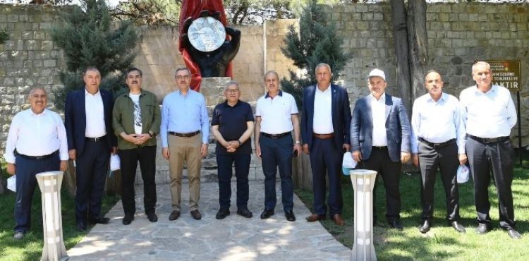 BAŞKAN BÜYÜKKILIÇ’TAN “KAHRAMANMARAŞ” ÇIKARMASI