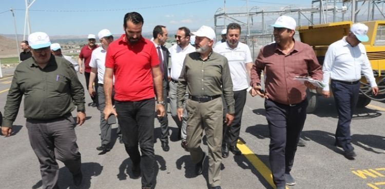 KOCASİNAN’DA KAYSERİ’DE TEK, TÜRKİYE’YE ÖRNEK OLAN PROFESYONEL HİZMETTE HUMMALI ÇALIŞMA
