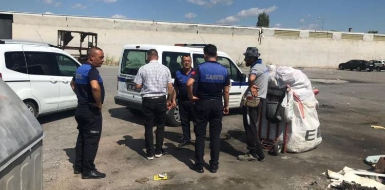 Kayseri’de çekçekli hurdacılara denetim