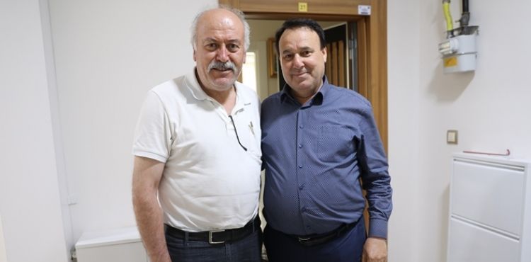 VATANDAŞLARDAN KENTSEL DÖNÜŞÜMLE SOSYAL DÖNÜŞÜM SAĞLAYAN BAŞKAN ÇOLAKBAYRAKDAR’A TEŞEKKÜR