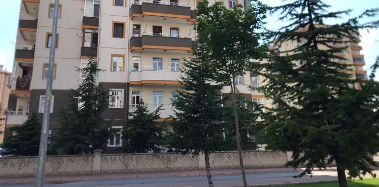 Kayseri’de 5 yaşındaki çocuk 6’ncı kattan düştü