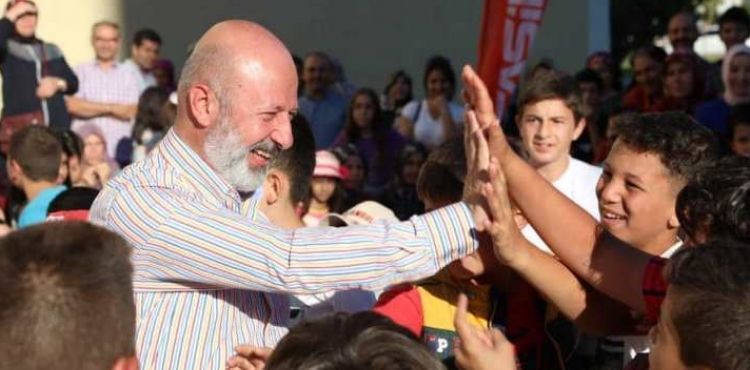 KOCASİNAN’LI ÇOCUKLAR, BAŞKAN ÇOLAKBAYRAKDAR İLE ŞENLENDİ