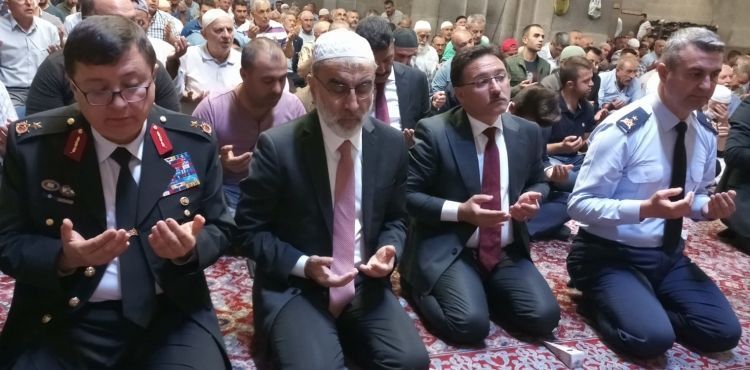 15 Temmuz Şehitleri için Mevlid-i Şerif okutuldu