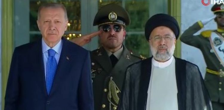 Cumhurbaşkanı Erdoğan Tahran'da