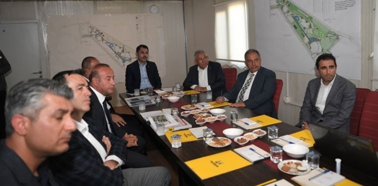 BAKAN KURUM İLE BAŞKAN BÜYÜKKILIÇ’TAN RECEP TAYYİP ERDOĞAN MİLLET BAHÇESİ’NDE İNCELEME