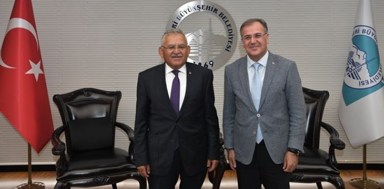Başkan Büyükkılıç’a Hacılar Belediye Başkanı Özdoğan ve STK’lardan Ziyaret