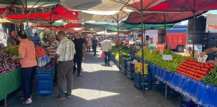 Kayseri semt pazarnda fiyatlar