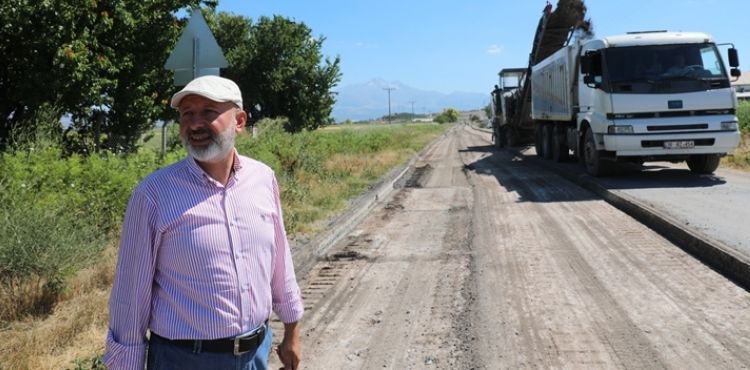 BAŞKAN ÇOLAKBAYRAKDAR, “HİZMETLERİMİZ İLE KIRSAL MAHALLELERİMİZİN DE KADERİ DEĞİŞİYOR”