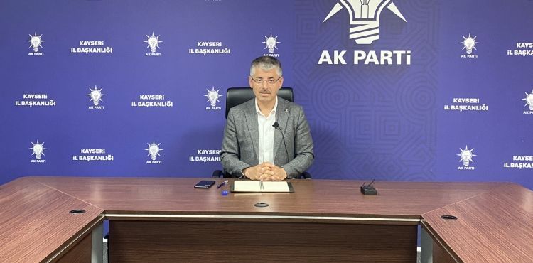 AK Partiden rozet aklamas: Tm amalar Kayseri'deki toplu al trenini glgelemek