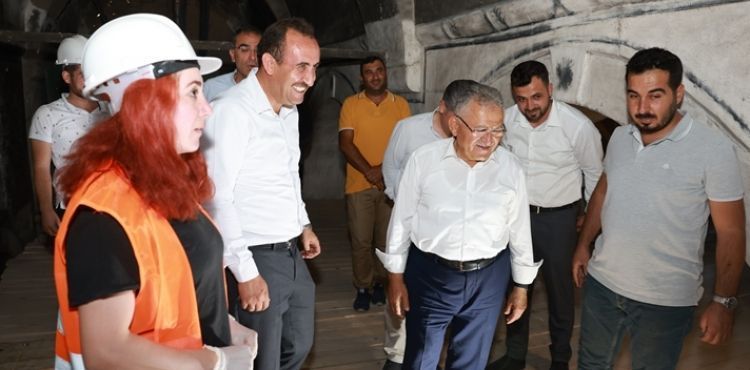 Büyükkılıç, Tarihi Agios Dimitrios Kilisesi’nin Restorasyon Çalışmalarını İnceledi