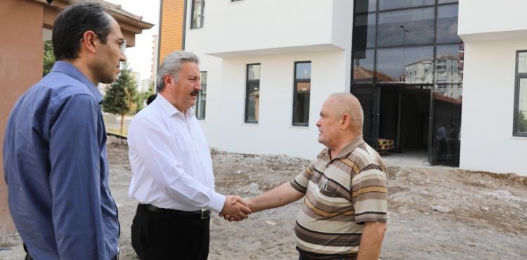 BAŞKAN PALANCIOĞLU, İL SAĞLIK MÜDÜRÜ İLE YAPIMI DEVAM EDEN SAĞLIK MERKEZLERİNİ İNCELEDİ