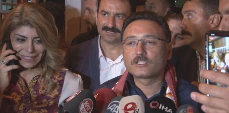 Vali Çiçek: ”Şehrimizin birleştirici gücü, gururumuz maçı kazandı”