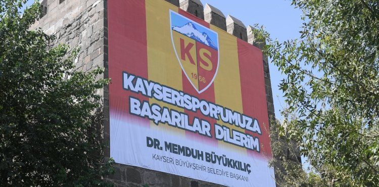 BAŞKAN BÜYÜKKILIÇ’TAN ŞEHRİN TAKIMINA “PANKARTLI” DESTEK