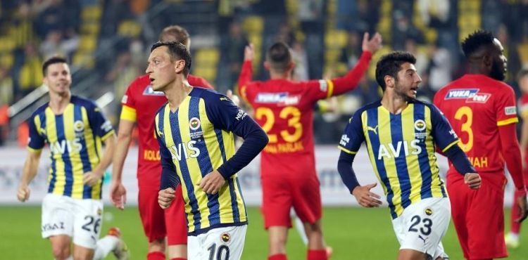 Fenerbahe ile Kayserispor 53. randevuda