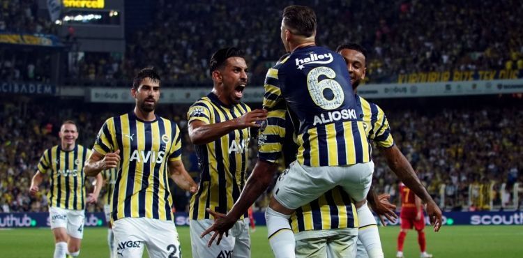 Fenerbahçe, 3 puanı 2 golle aldı