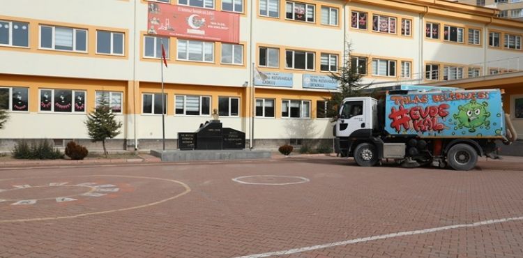 TALAS’TA OKULLAR YENİ DÖNEME HAZIRLANIYOR