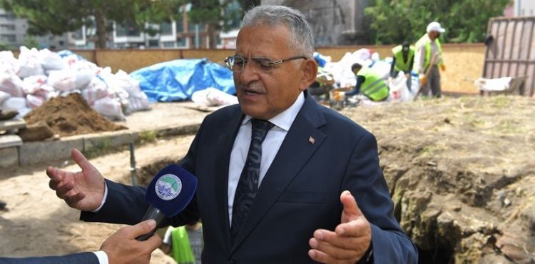TARİHİNE SAHİP ÇIKAN KAYSERİ BÜYÜKŞEHİR’İN 7 PROJESİNE “ÖZEL” ÖDÜL