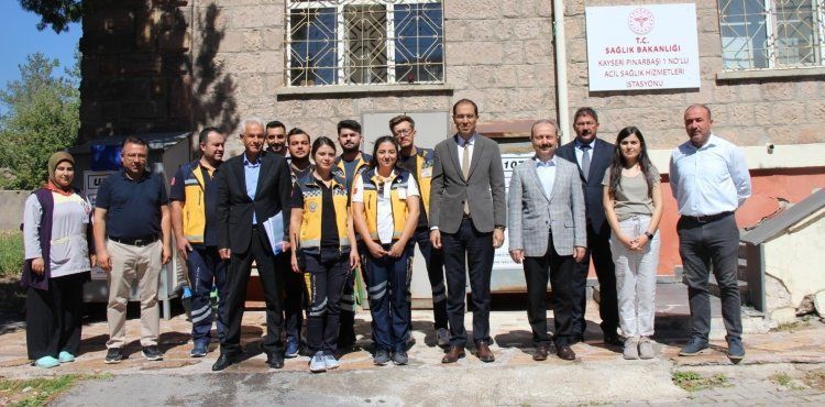 İl Sağlık Müdürü Erşan, Pınarbaşı’nda Sağlık Tesislerini inceledi