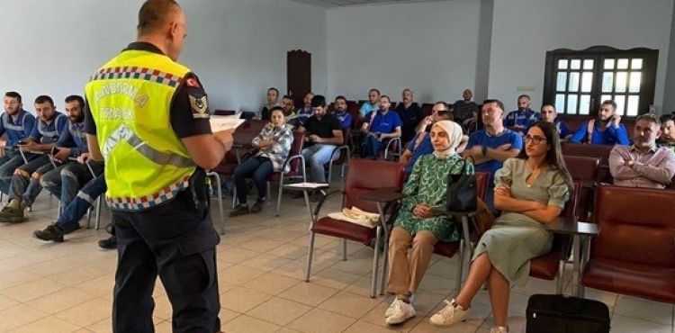 Jandarmanın eğitim faaliyetleri sürüyor