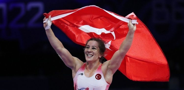 Yasemin Adar Yiğit, dünya şampiyonu oldu