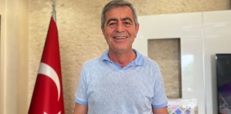 Yücel, Suriyeli sığınmacılara yapılacak sosyal yardımı eleştirdi