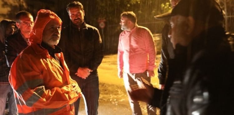 KOCASİNAN, YAŞANAN DOĞAL AFETLERE ANINDA MÜDAHALE ETTİ