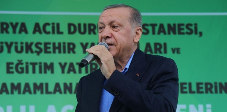 Cumhurbakan Erdoan: 'Bunlar her toplantda, sonraki toplanty kimin evinde yapacaklar, bunu konuuyorlar'