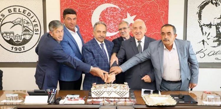 MUHTARLARDAN BAŞKAN YALÇIN’A TEŞEKKÜR