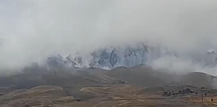 Erciyes’e kar yağdı