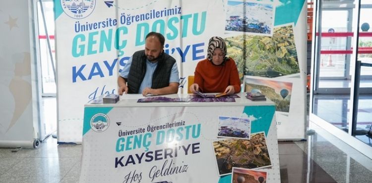 BÜYÜKŞEHİR, 10 BİN ÜNİVERSİTELİYE “HOŞ GELDİNİZ” DEDİ