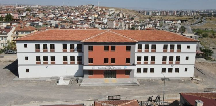 İBRAHİM KENDİROĞLU ORTAOKULU’NDA SONA DOĞRU