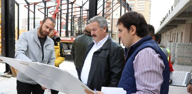 BAŞKAN PALANCIOĞLU, ÇARŞI MELİKGAZİ'DEKİ ÇALIŞMALARI İNCELEDİ
