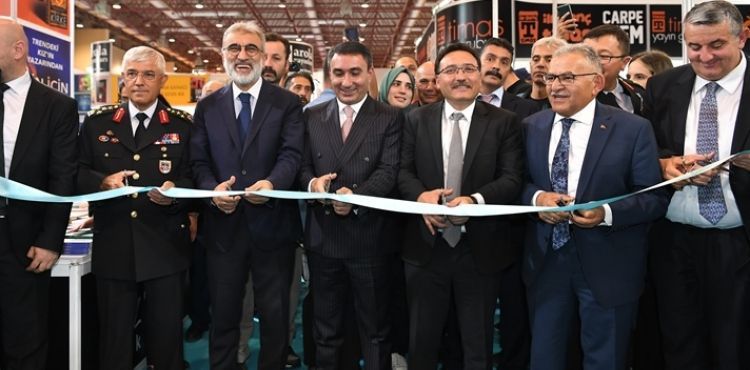 5. KAYSERİ KİTAP FUARI’NDAN YENİ REKOR: 935 BİN 638