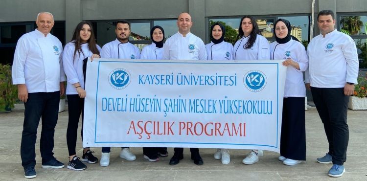 KAYÜ Aşçılık Programı Öğrencileri, Mersin’den Ödülle Döndü