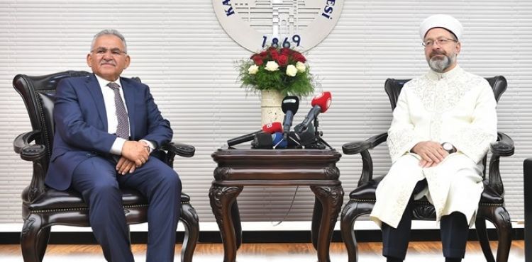 DİYANET İŞLERİ BAŞKANI ERBAŞ’TAN BAŞKAN BÜYÜKKILIÇ’A ZİYARET
